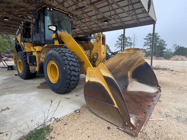 2015-caterpillar-950m-image-2