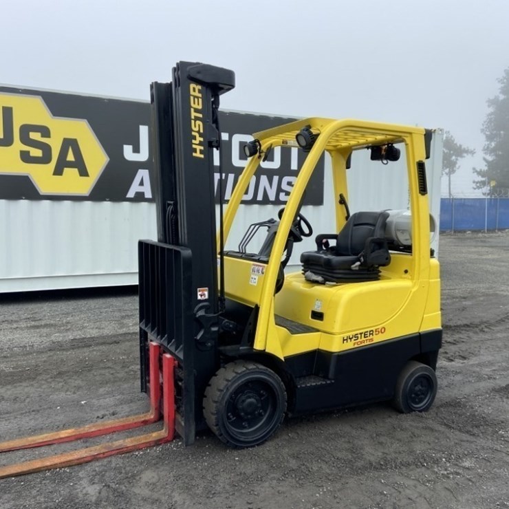 2015 HYSTER S50FT