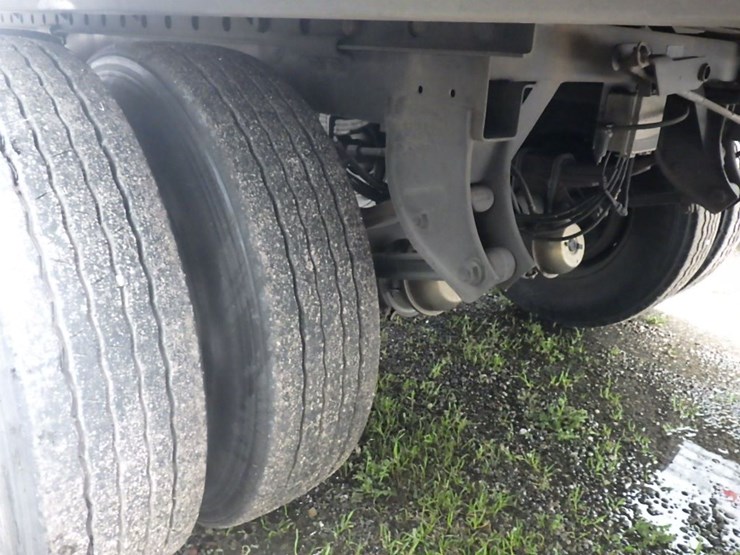 2016-hyundai-reefer-image-9