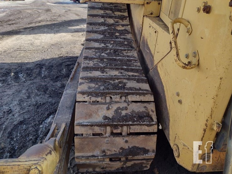 caterpillar-d6h-image-33