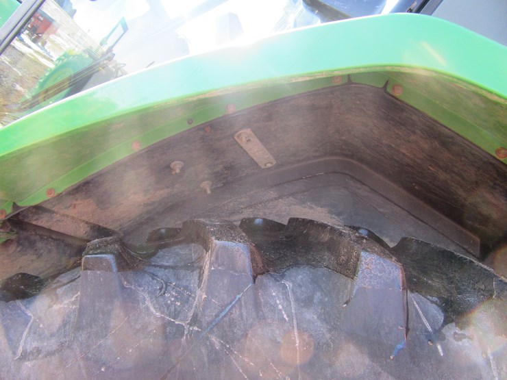 john-deere-7200-image-16