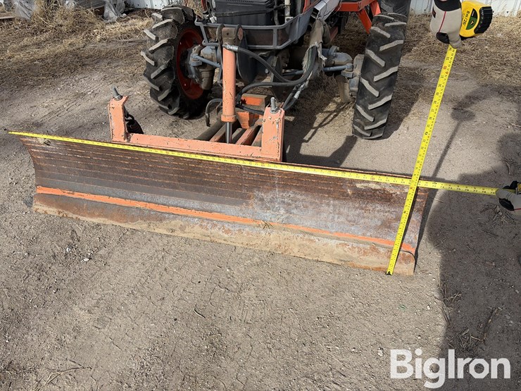 1996-kubota-l2900-image-9