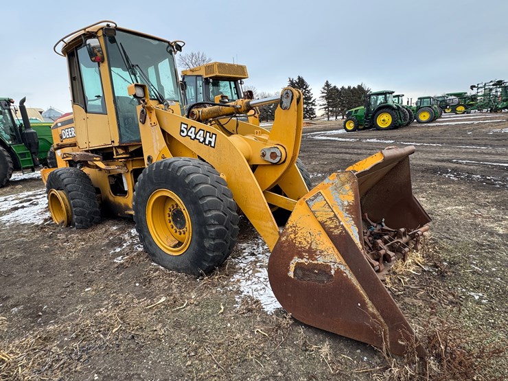 deere-544h-image-29