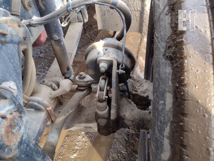 2017-freightliner-122sd-image-25