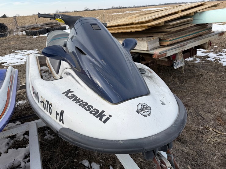 #1063-•-kawasaki-stx-12f-image-2