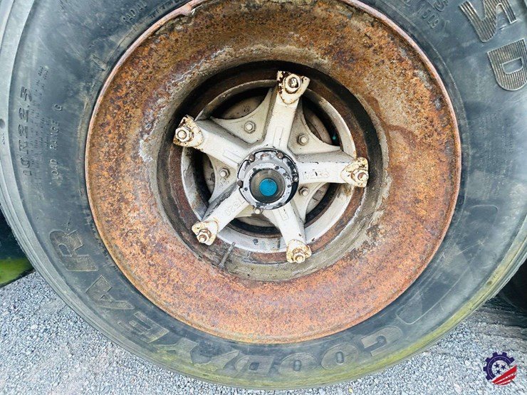 1992-white/gmc-wg-image-17