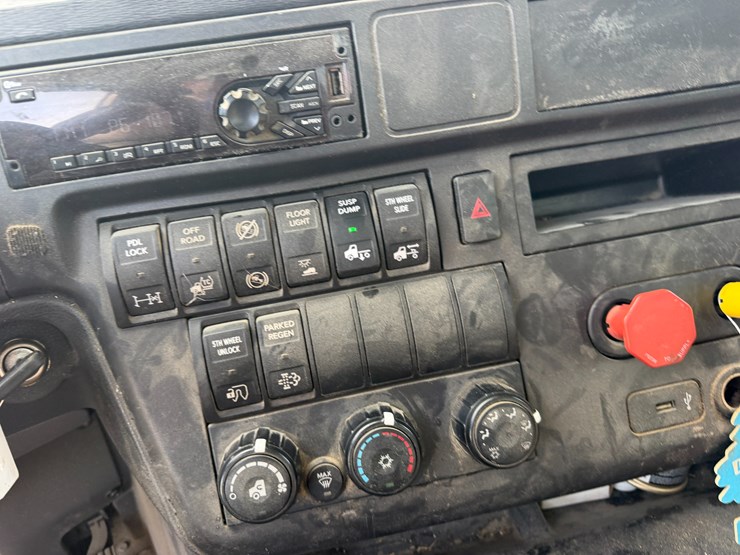 2020-international-lt-image-72