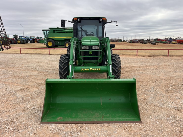 2015-john-deere-5100e-image-5