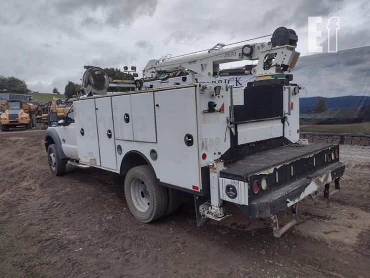 2012-ford-f550-image-37