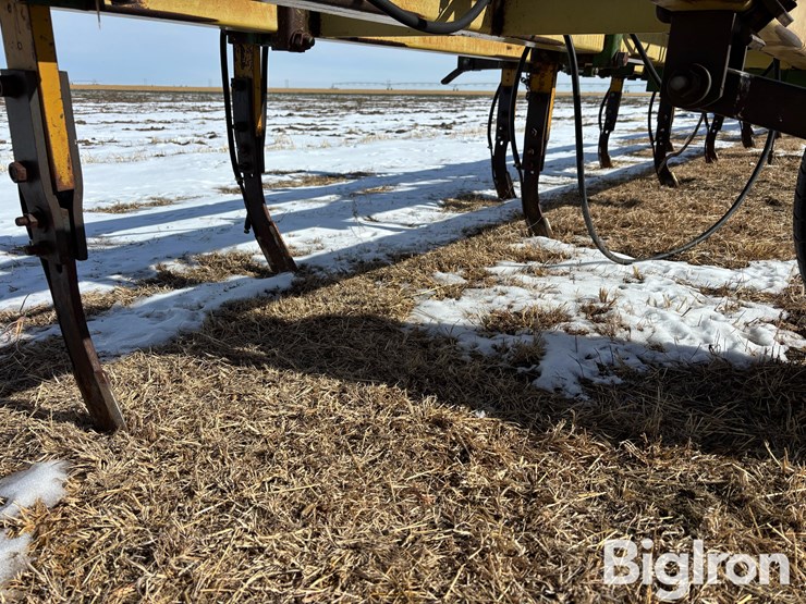 hamby-4x4-toolbar-nh3-chisel-image-17