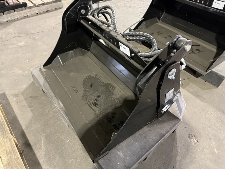 2025-giyi-gy-xkh39-4-in-1-bucket-image-2