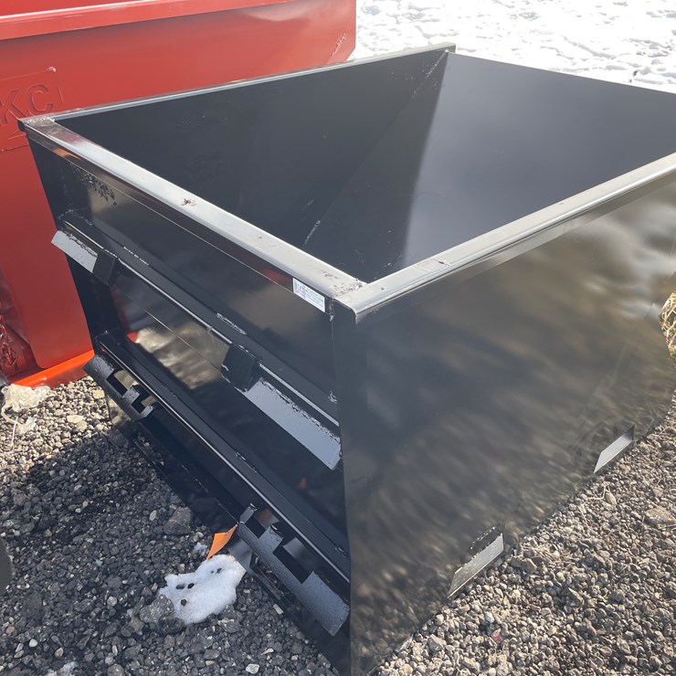 #2094 • Skid Steer Hopper