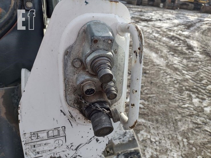 2018-bobcat-t590-image-16