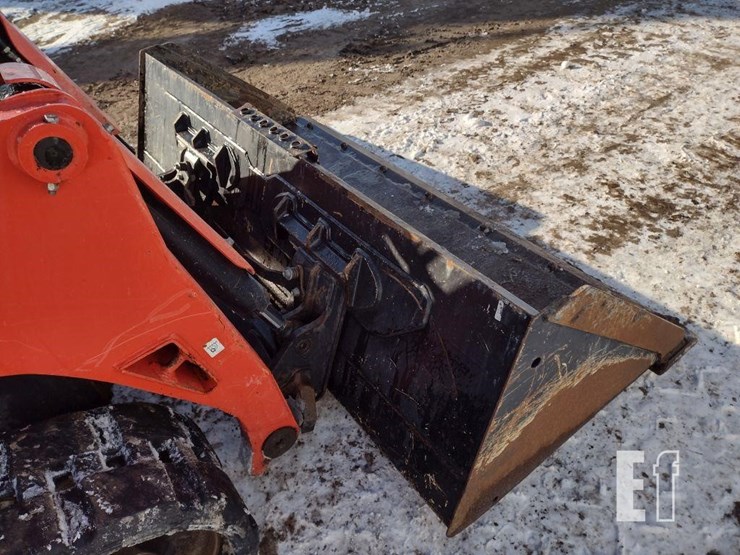 kubota-svl75-image-17