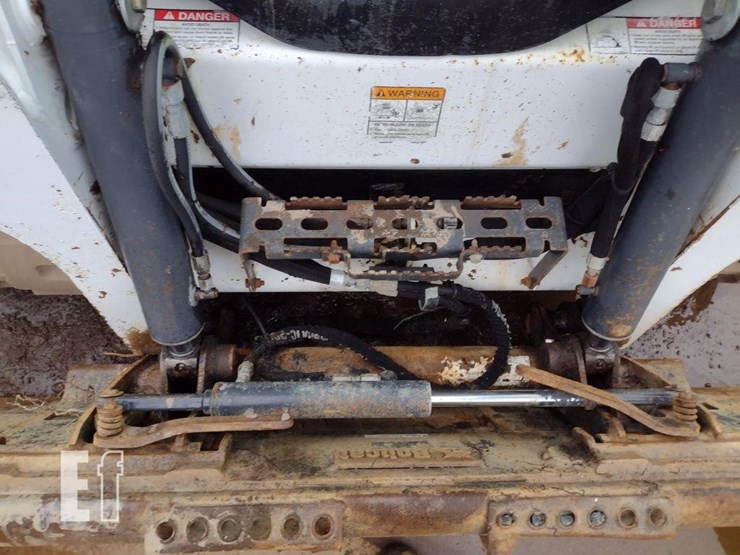2017-bobcat-t595-image-16