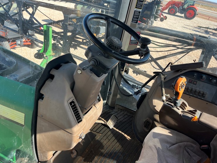 2005-john-deere-4920-image-39