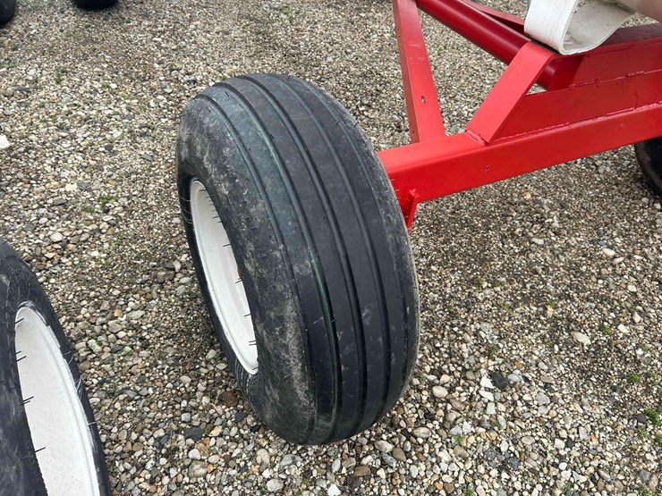 1000-gal.-nh3-tank-on-gear-#48-sells-offsite-image-10