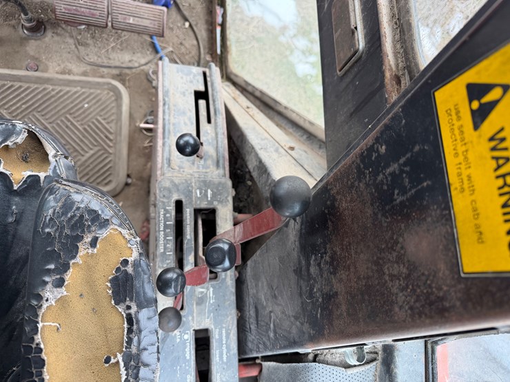 #1016-•-allice-chalmers-7060-image-9