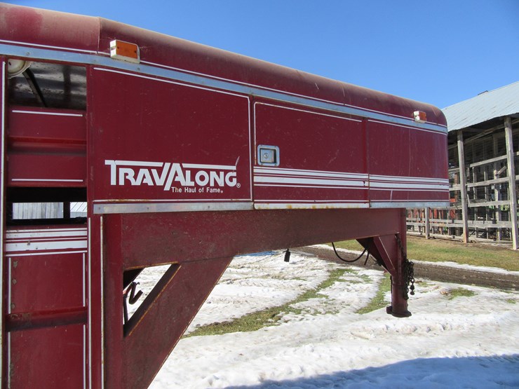 #8958-•-1991-travalong-gooseneck-livestock-trailer-(has-wi-title)-image-23