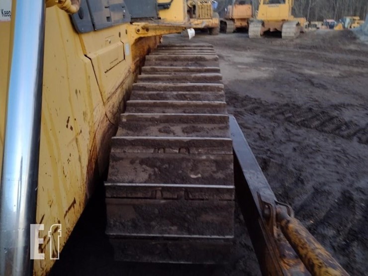 2004-komatsu-d65ex-15-image-28