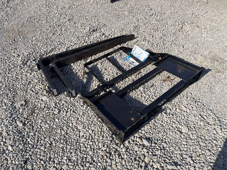 skid-steer-pallet-forks-saii100-image-6