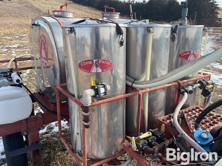 chem-farm-pull-type-multi-tank-plot-sprayer-image-11