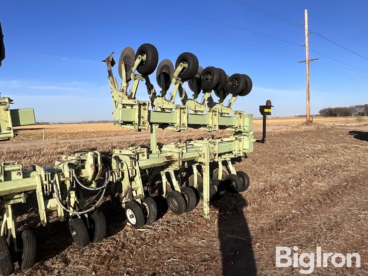 2012-orthman-16r30-cultivator-image-10