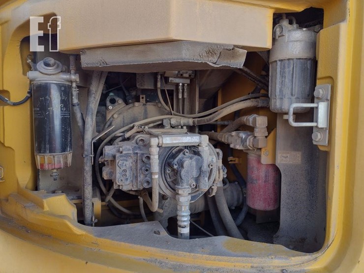 kobelco-sk230sr-lc-5-image-45