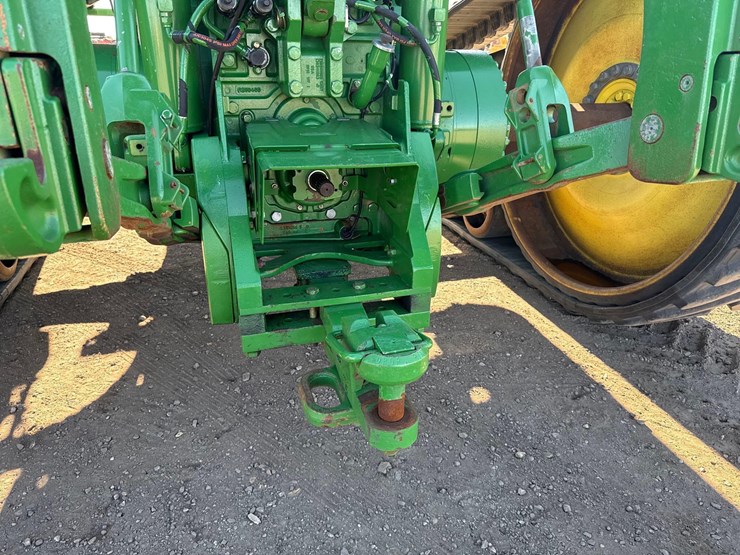 2010-john-deere-8360rt-image-11