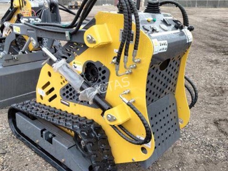 #48-•-mini-skid-loader---gas-(sdll60)-image-9