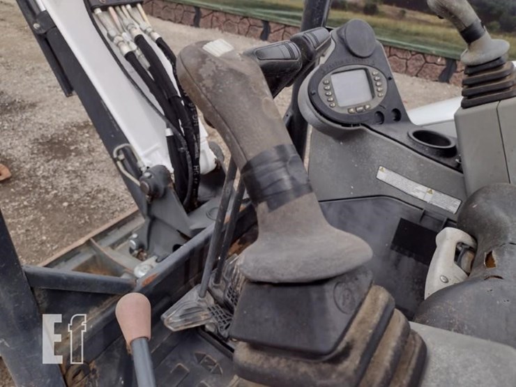 bobcat-e32i-image-11