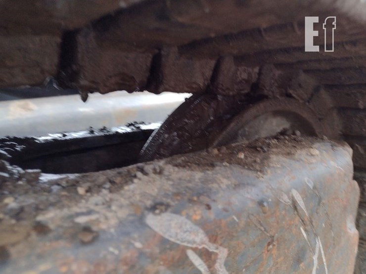 2014-bobcat-e35-image-41