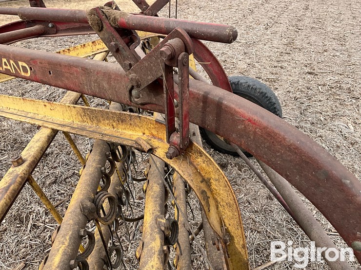 new-holland-259-image-12