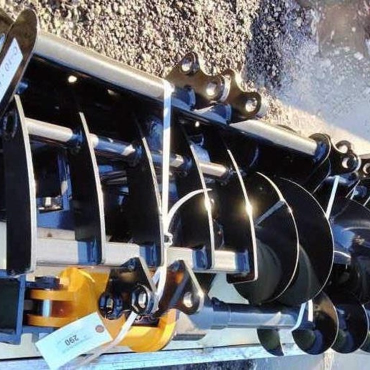 #290 • (8) Mini Excavator Attachments