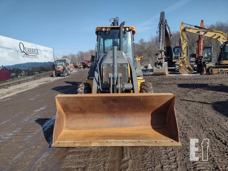 2018-deere-410l-image-2