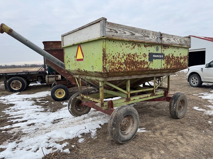 #1040-•-parker-seed-wagon-image-2