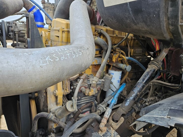 2000-caterpillar-c13-image-11