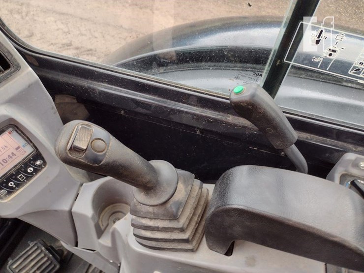 kubota-kx040-4-image-8