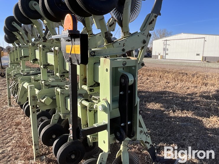 2012-orthman-16r30-cultivator-image-13