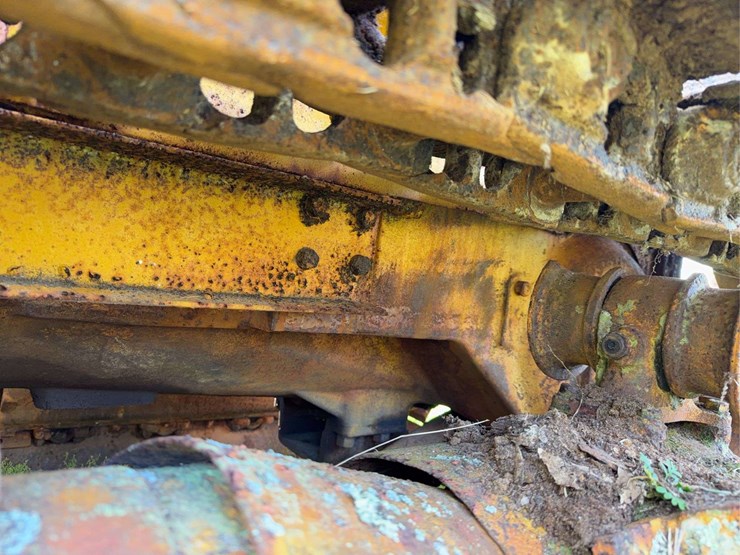 caterpillar-diesel-thirty-five-image-12