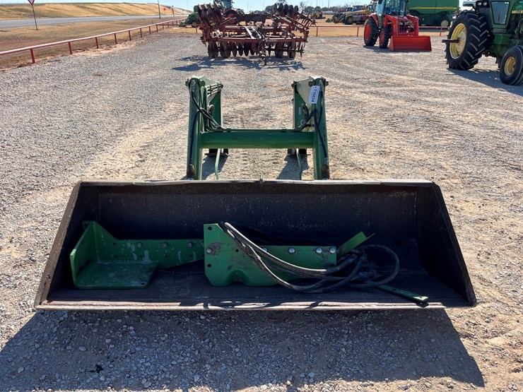 john-deere-146-image-2