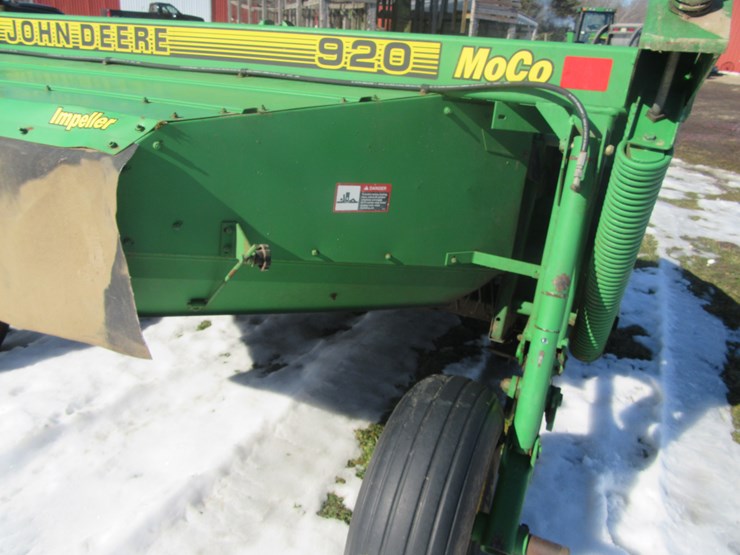 john-deere-920-image-10