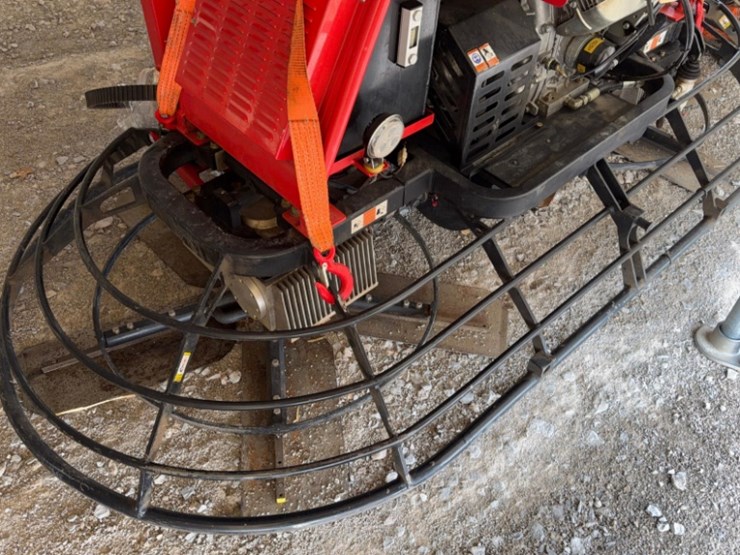 2024-tomahawk-ktrt46v-s.n#-trt46v1419-8'-ride-on-trowel-40hp-hours19.7-image-7