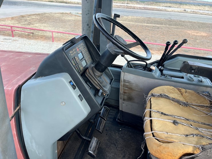 1997-case-ih-8910-image-12