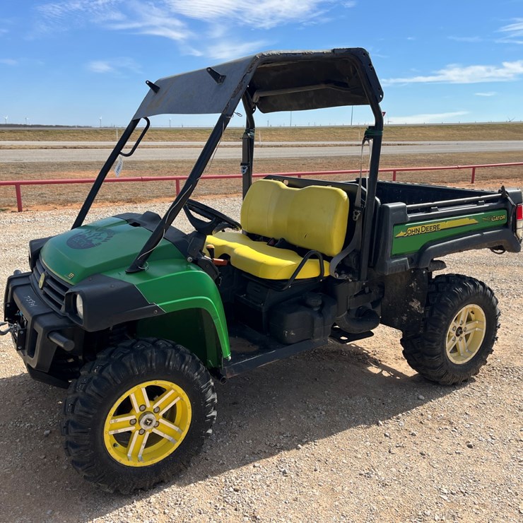 2016 JOHN DEERE GATOR