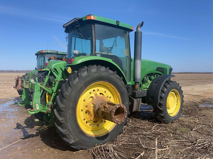 john-deere-8220-image-8