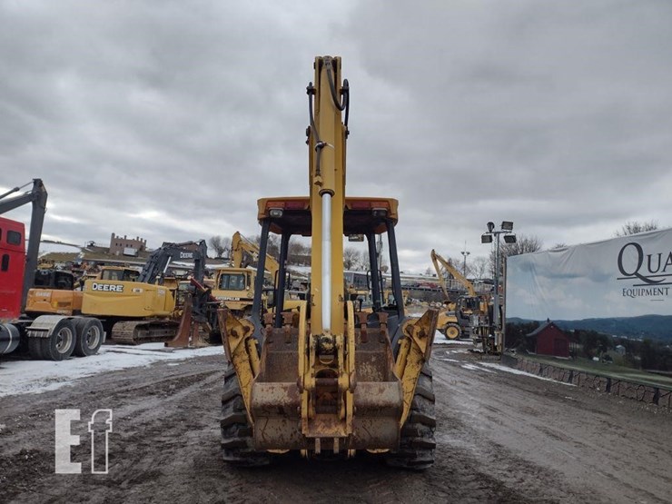 2005-deere-310g-image-4