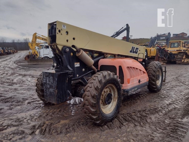 2005-jlg-g9-43a-image-30