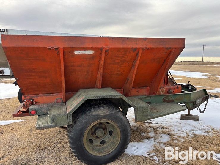 1983-utility-tool-&-body-/-shop-built-dry-box-spreader/sand-buggy-track-filler-image-4