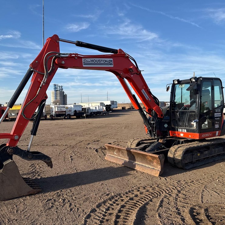 KUBOTA KX080